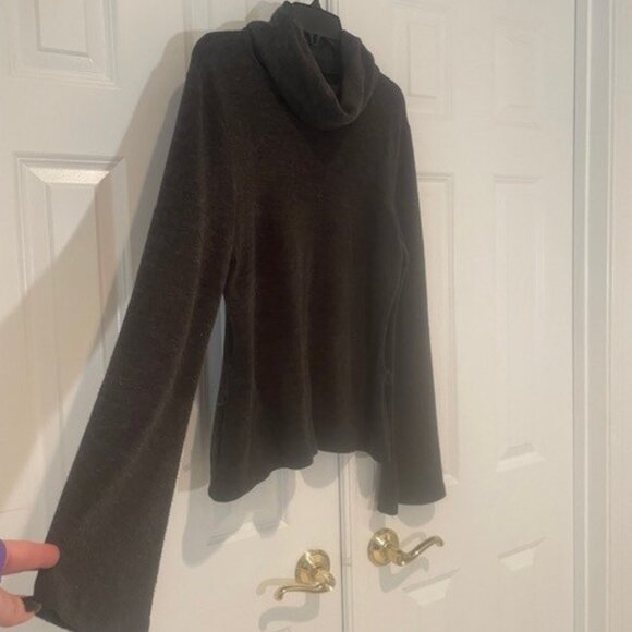 Express Heather Gray Cowl Neck Sweater with Belt – LARGE - Picture 3 of 6